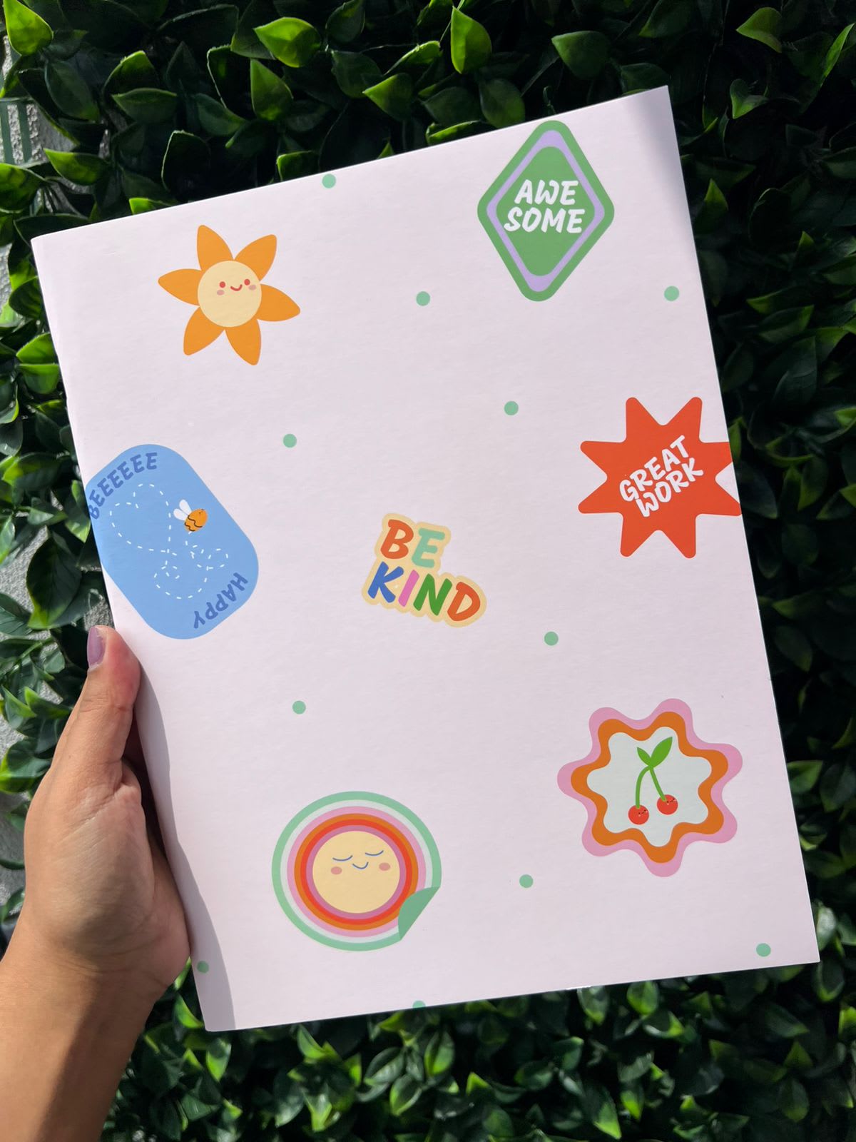 Planeador en cuaderno flores