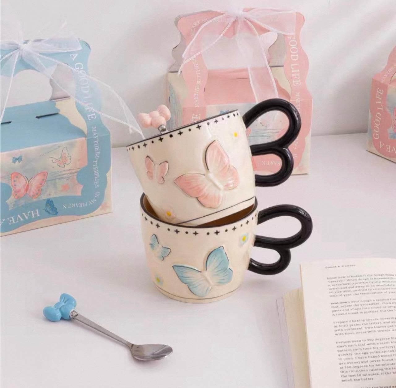Mug Butterfly Azul pastel
