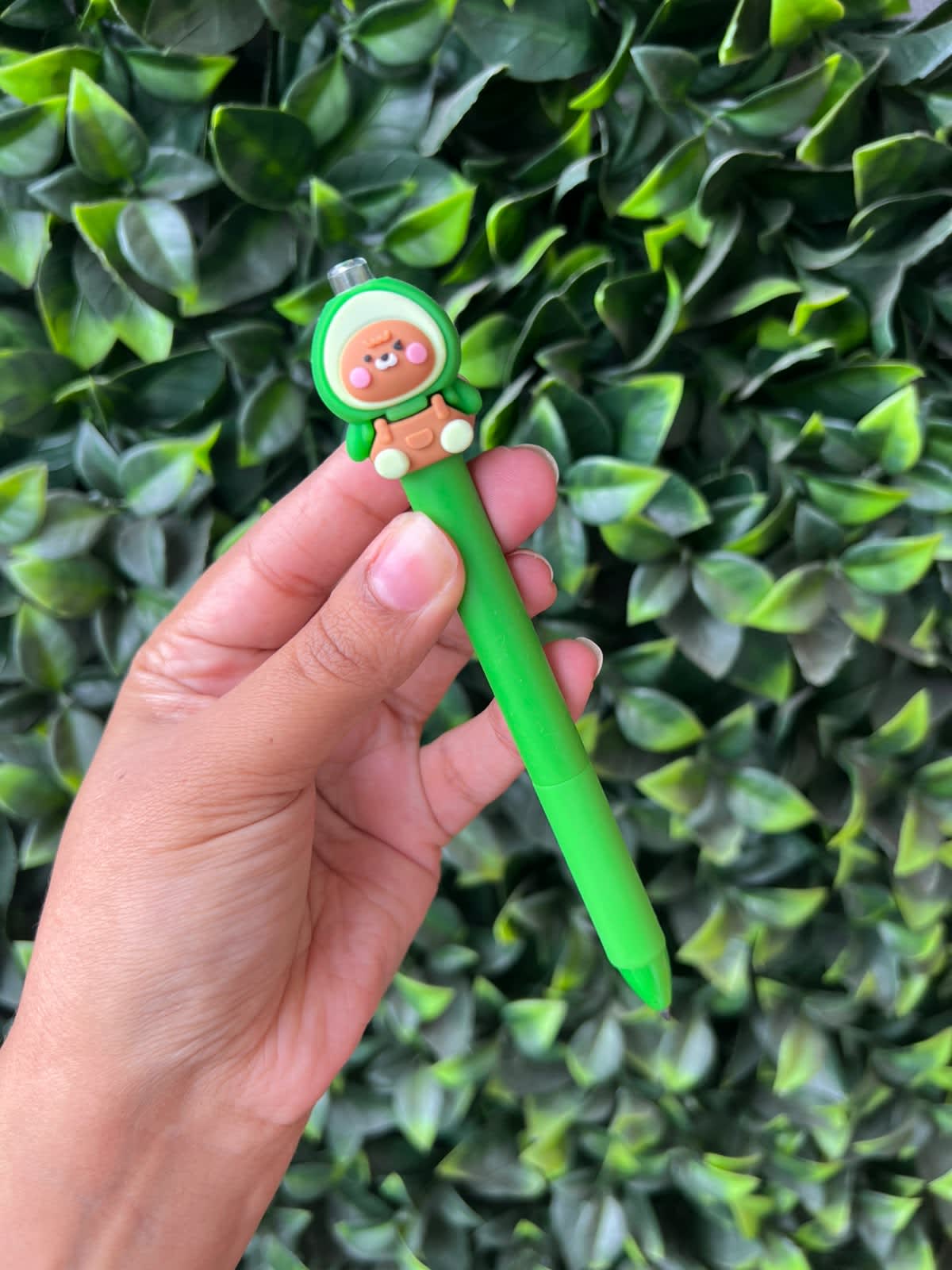 Lápiz infinito aguacate
