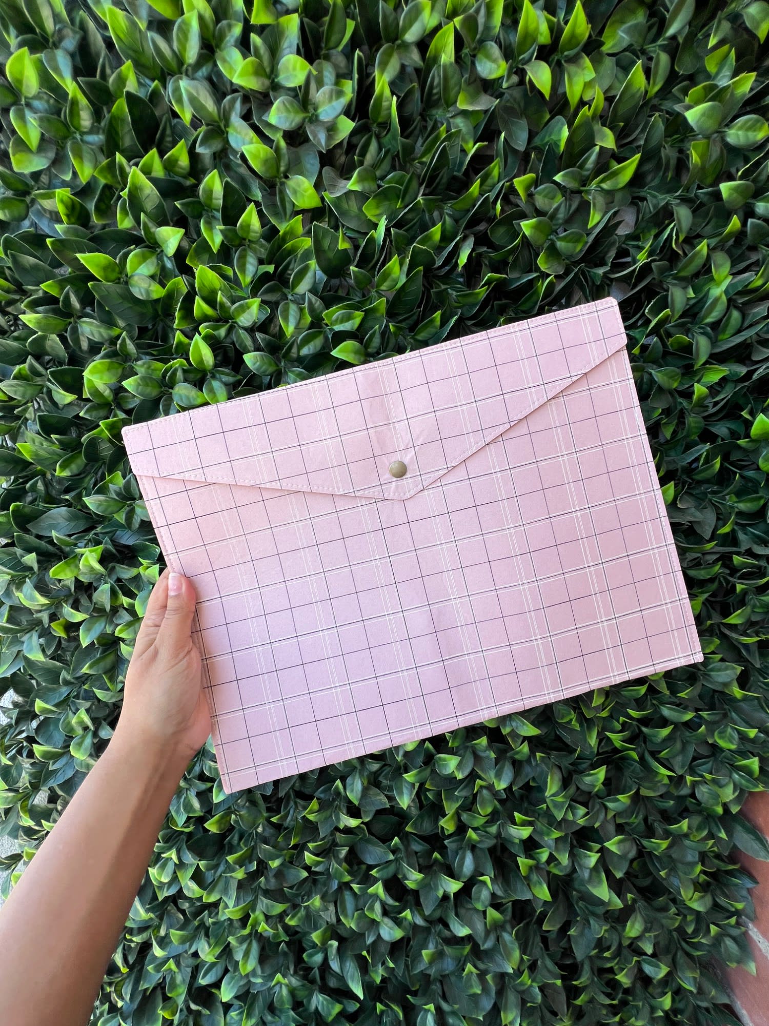 Carpeta de Tela Oficio Cuadros con botón Rosa pastel
