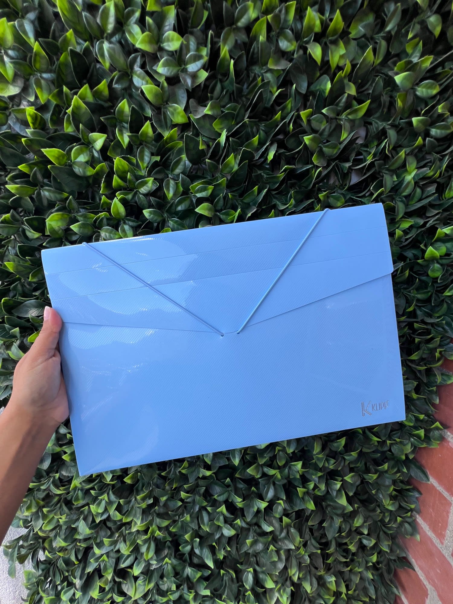 Carpeta plástica oficio azul pastel