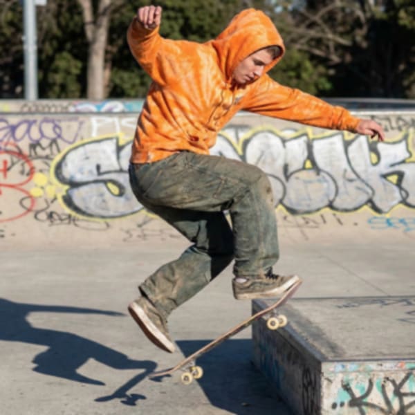Professional Flatground Skater Mike Lee - Scaters Team Member