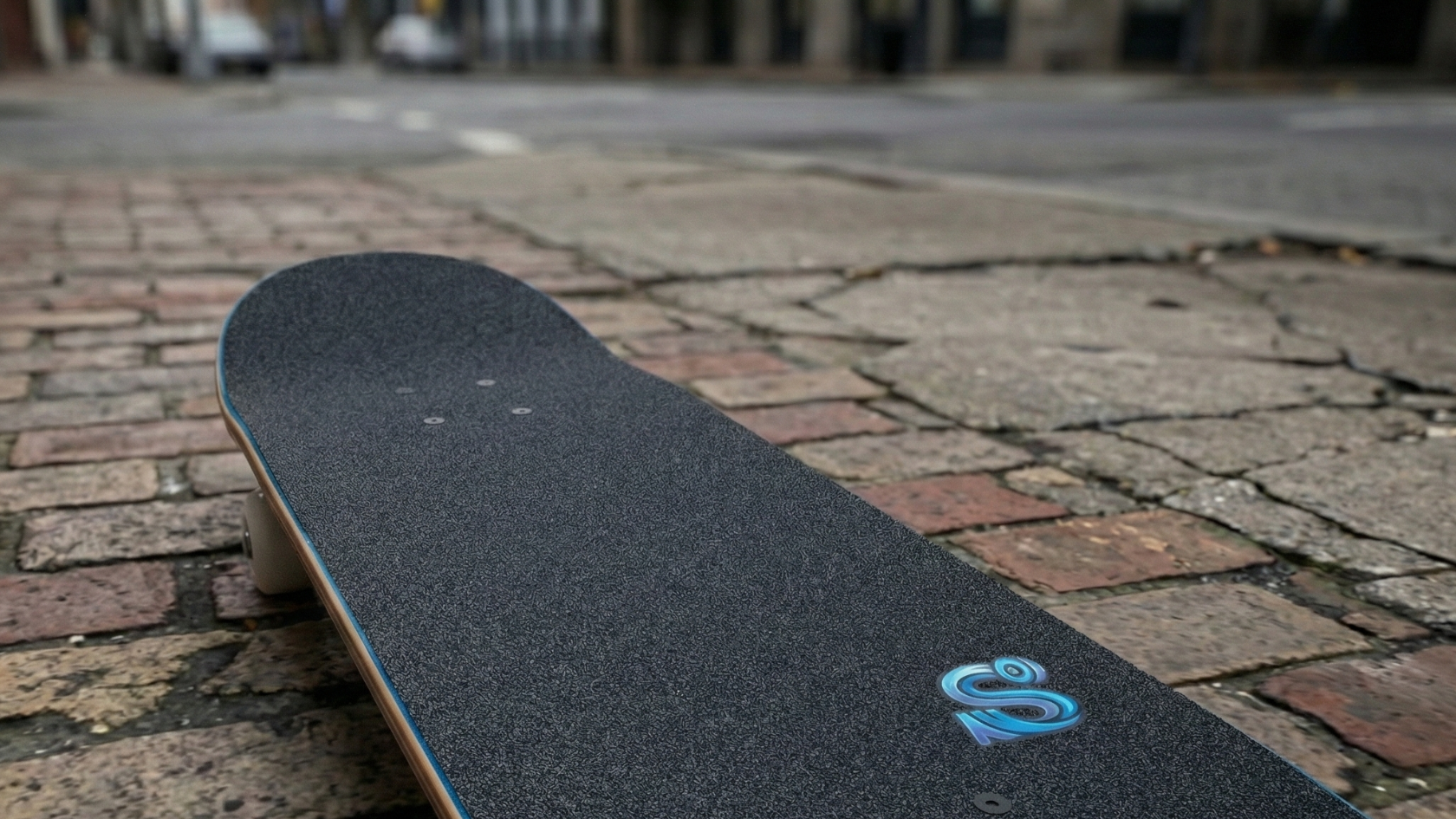 Raptor 2026 Professional Skateboard - Angled View for Street Performance