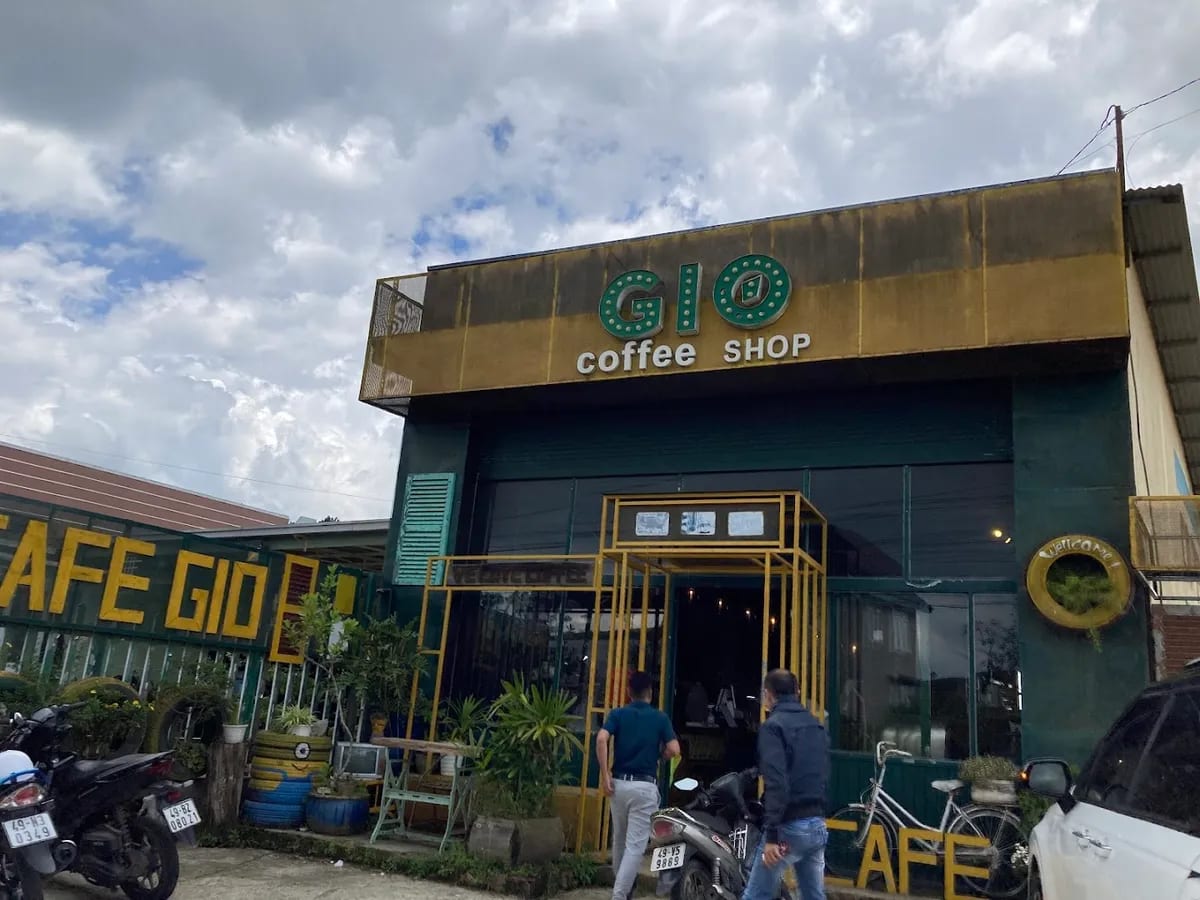 Mr. Gió Coffee Shop