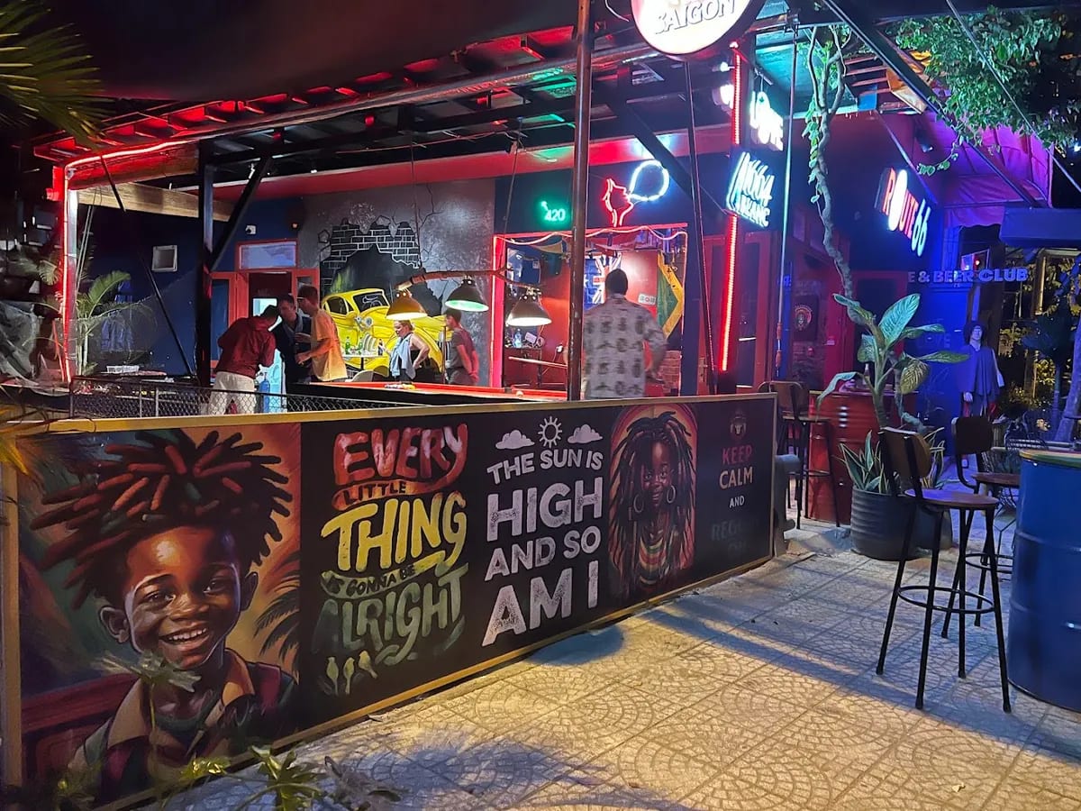 Route 66 reggae bar