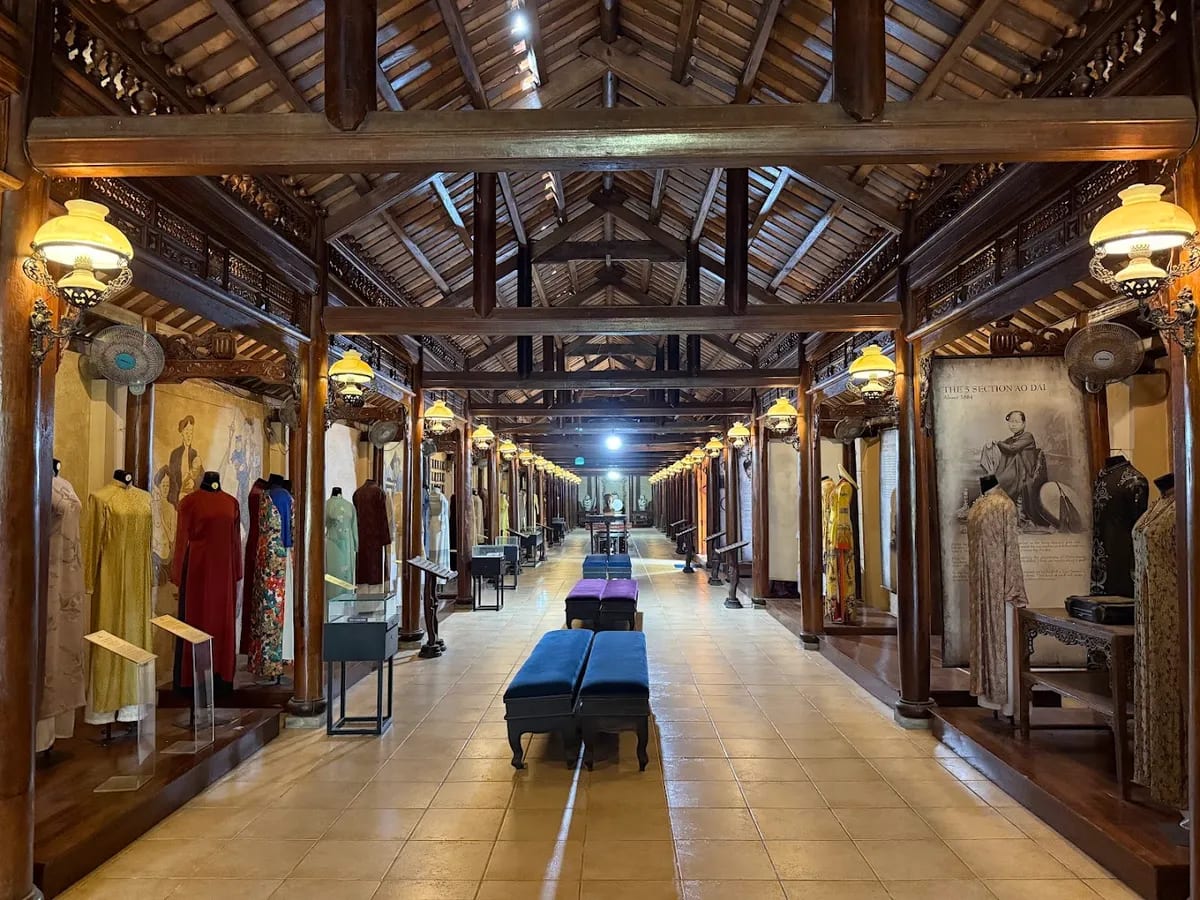 Bảo tàng Áo Dài