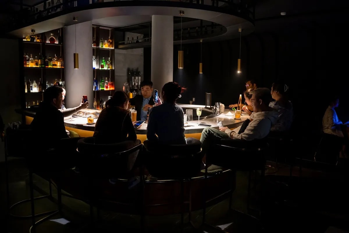 AURA Cocktail Bar