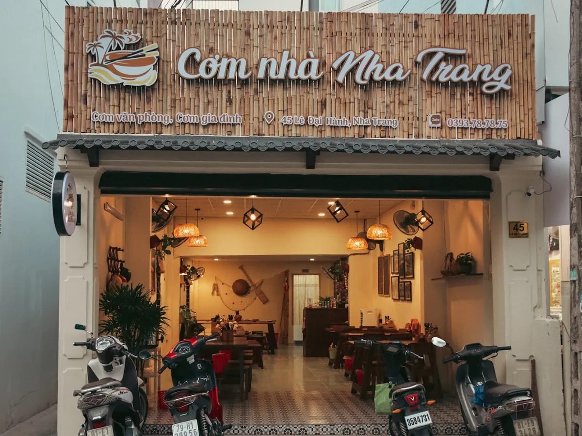 Cơm Nhà Nha Trang - 베트남 밥 전문점