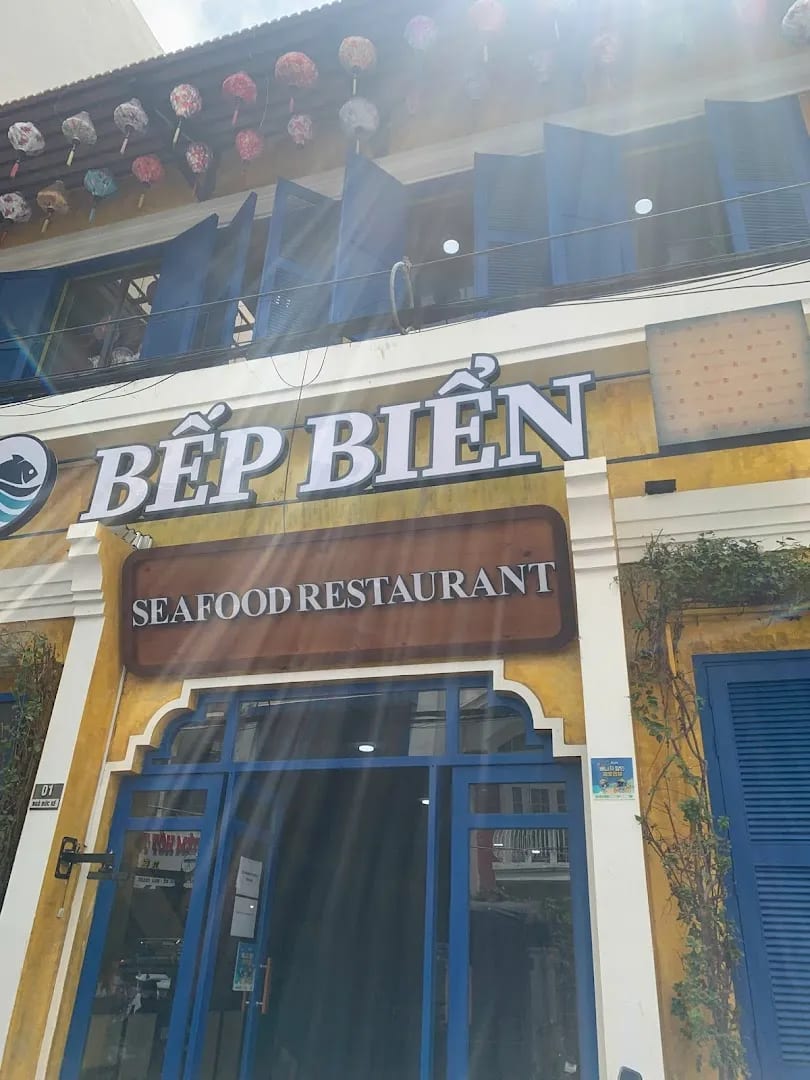 NHÀ BẾP NHA TRANG