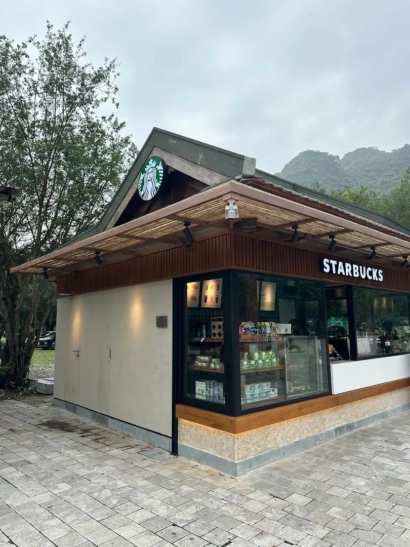 Starbucks Tràng An