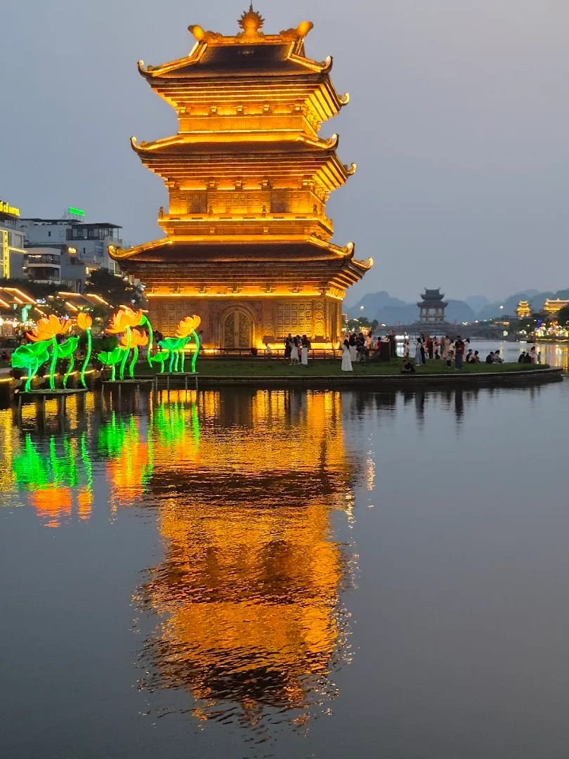 Phố cổ Hoa Lư