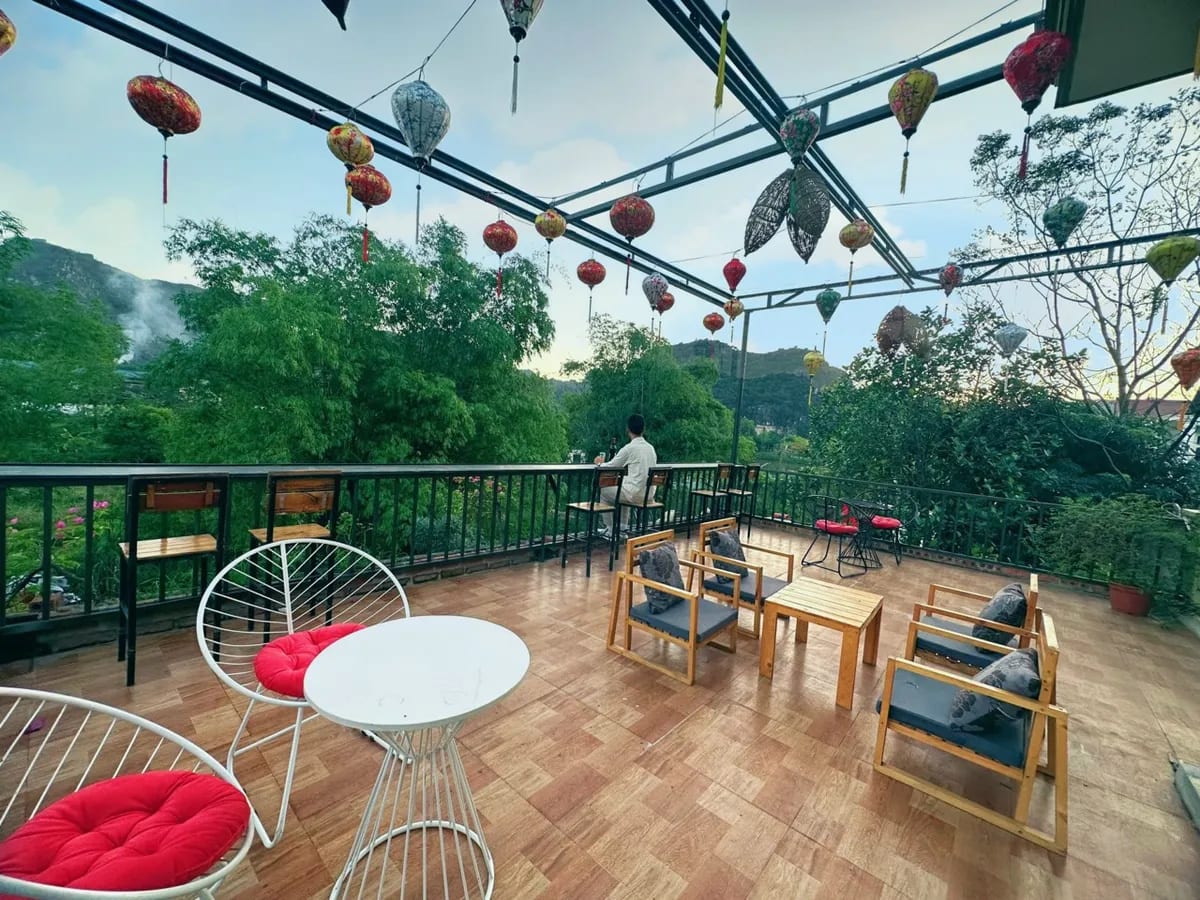 Garden Bar - Restaurant