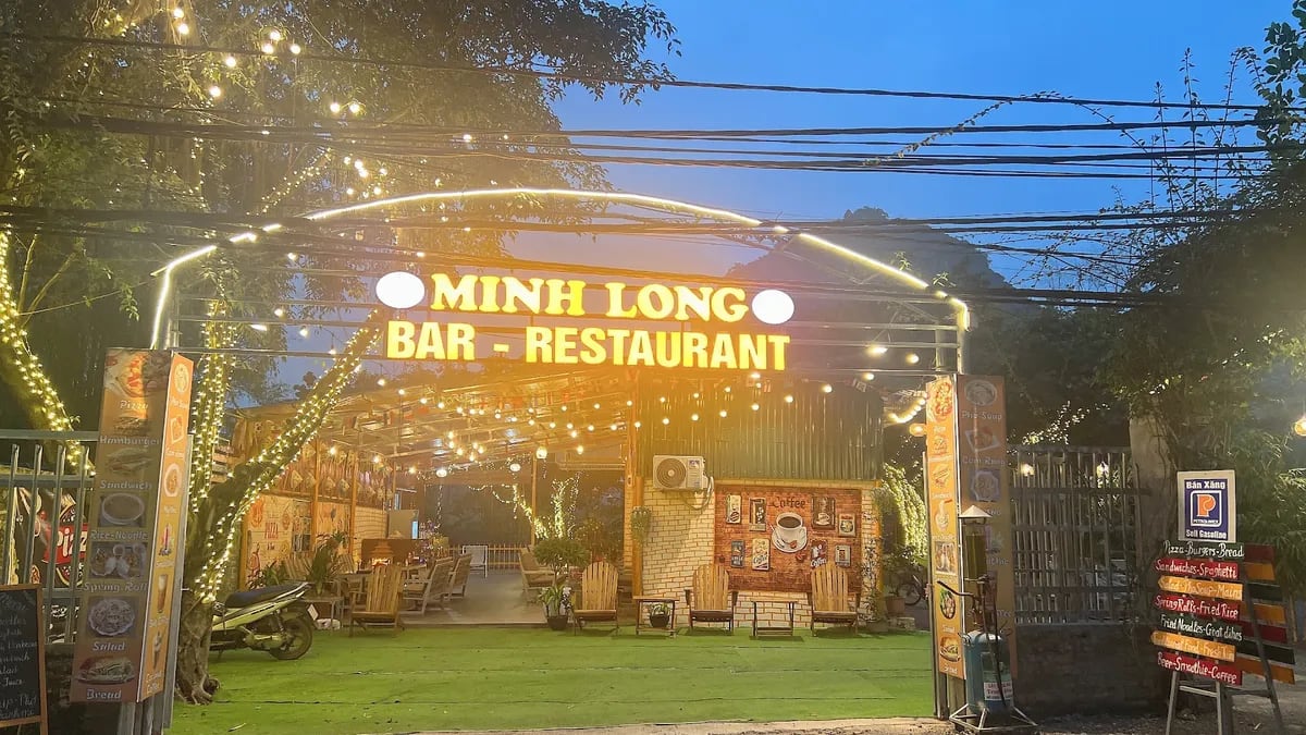 Minh Long Bar & Restaurant