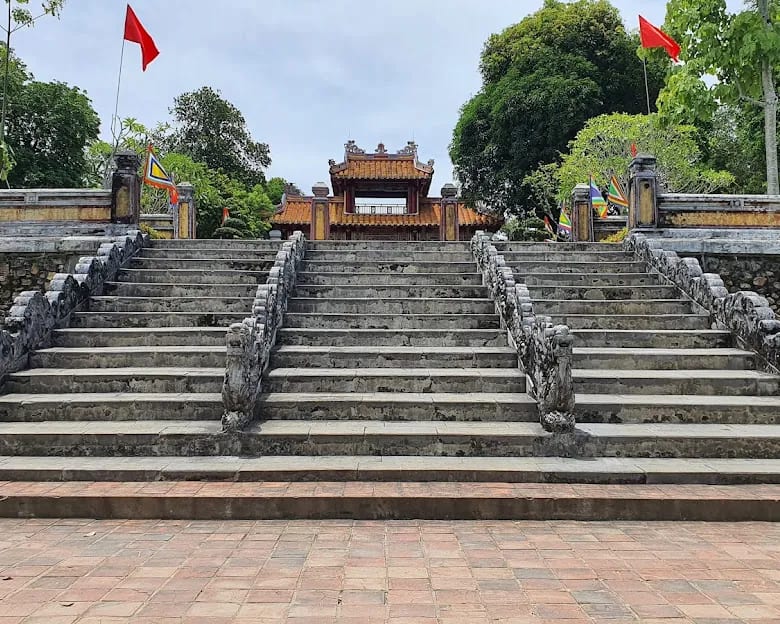 Lăng Gia Long (Thiên Thọ Lăng)