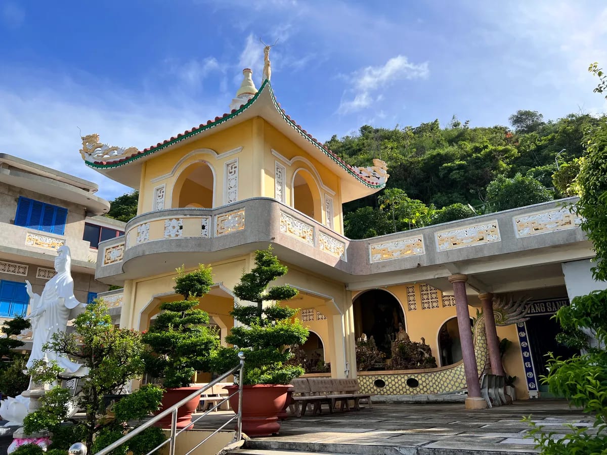 Niết Bàn Tịnh Xá (Chùa Phật Nằm)