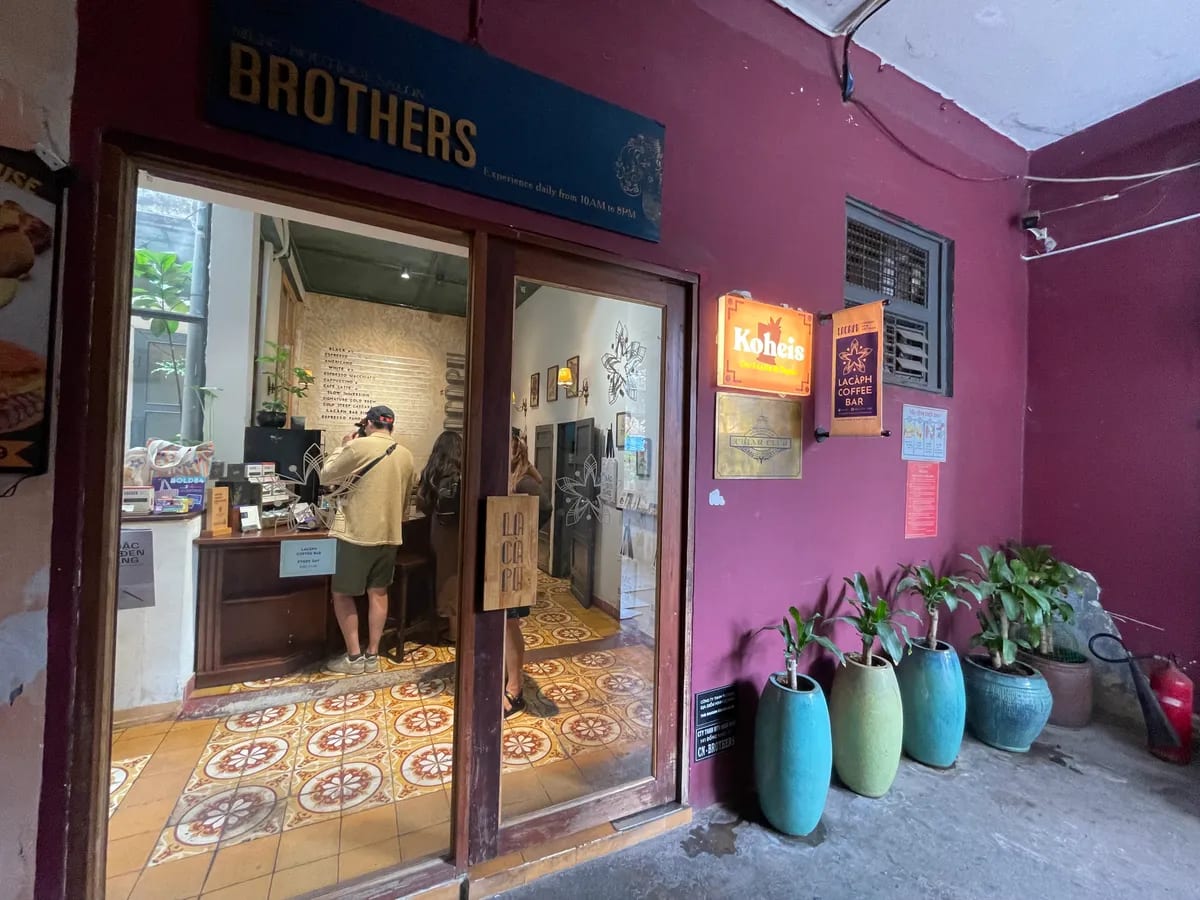 Lacàph Coffee Bar 🇻🇳☕️