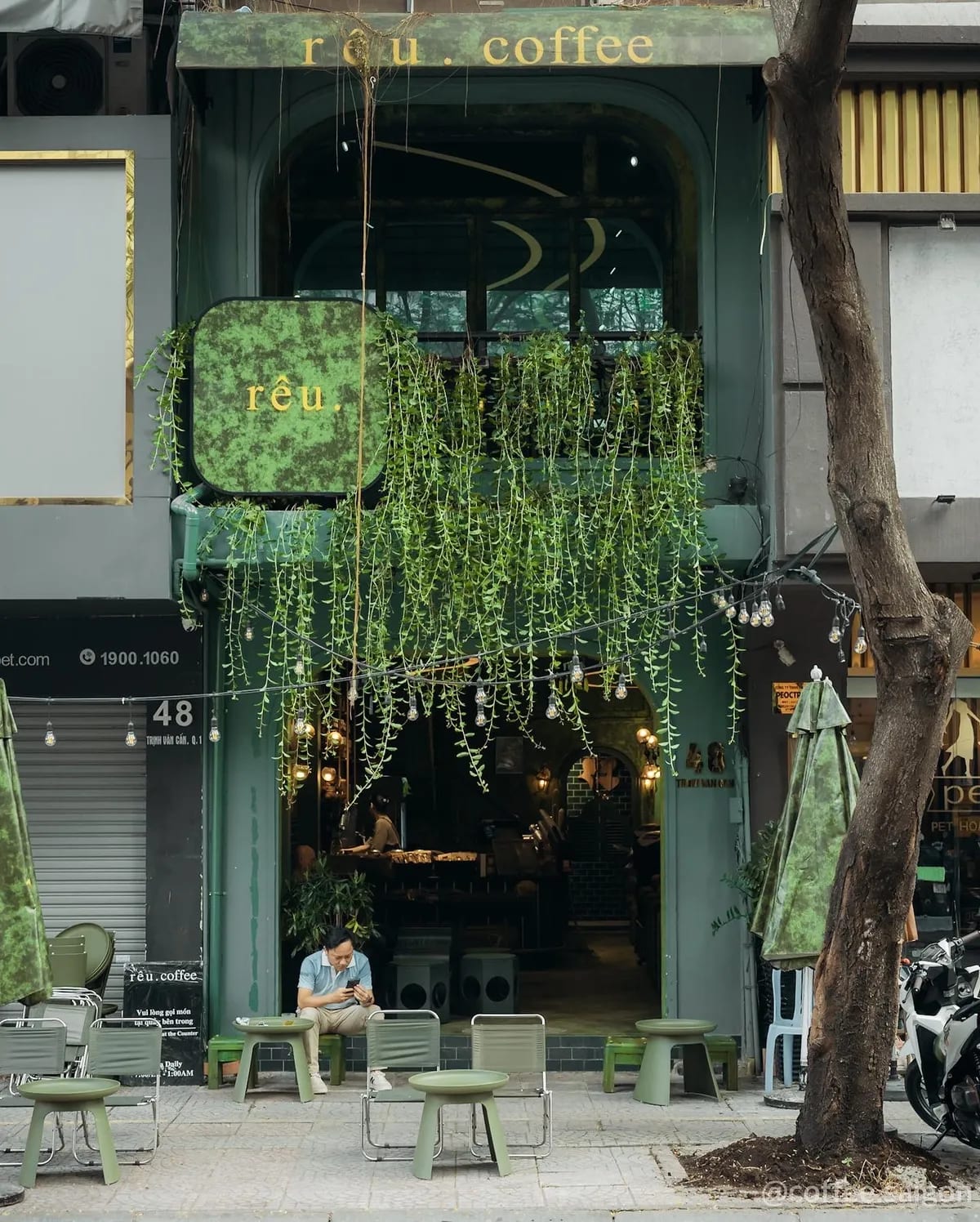 rêu.coffee
