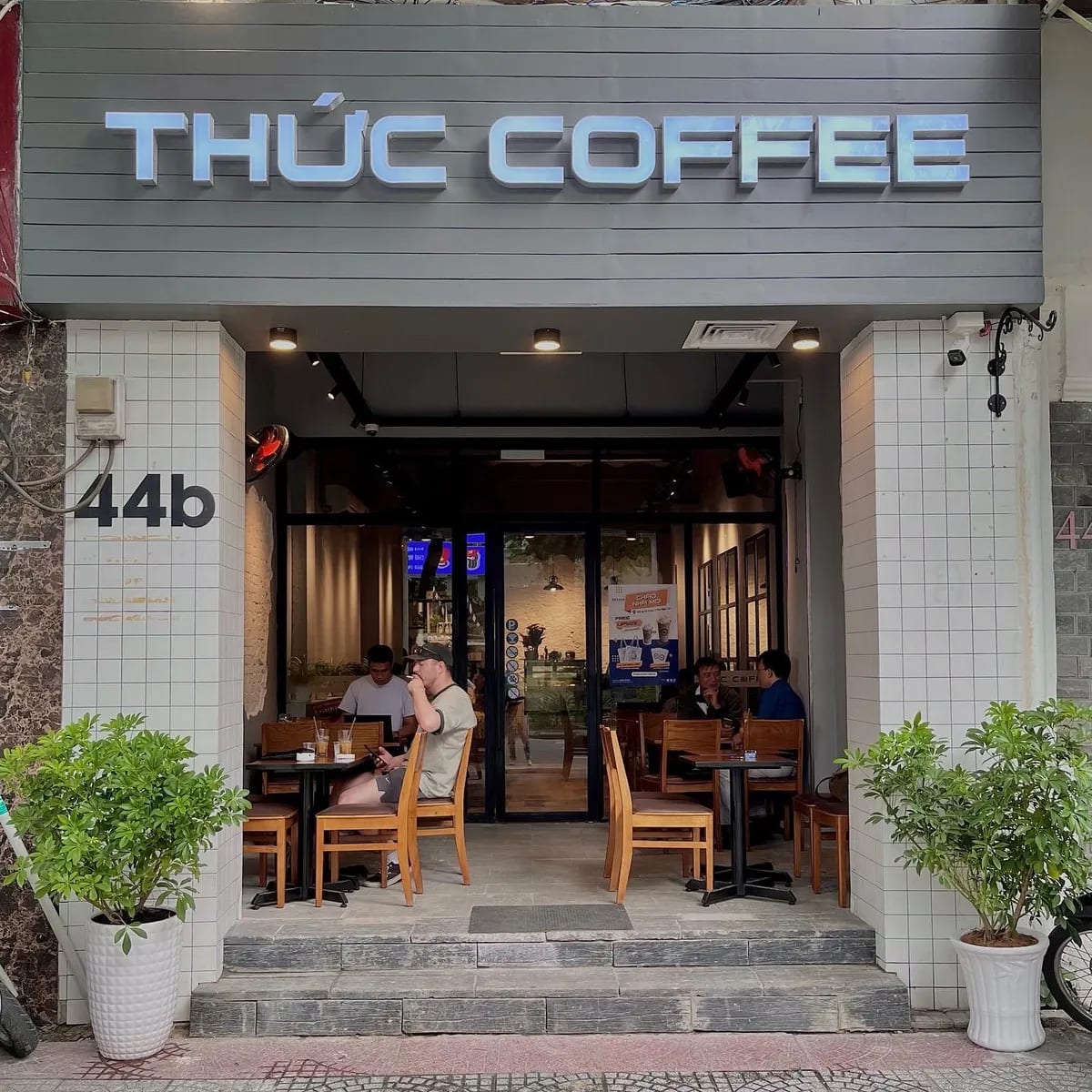 Thức Coffee - OPEN 24/7