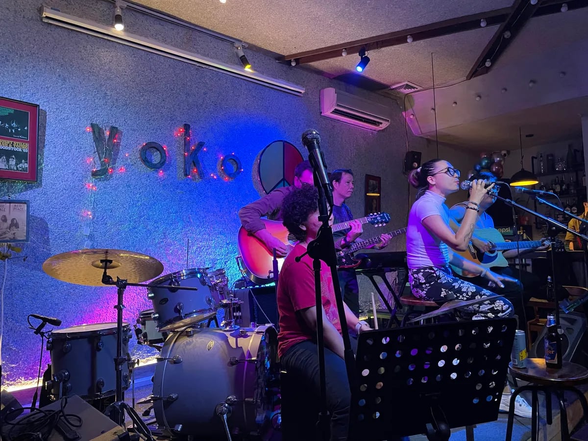 Yoko Bar