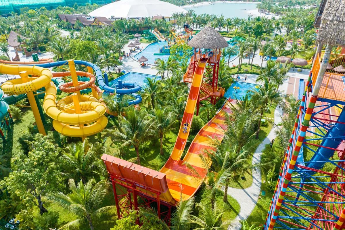 VinWonders Water Park