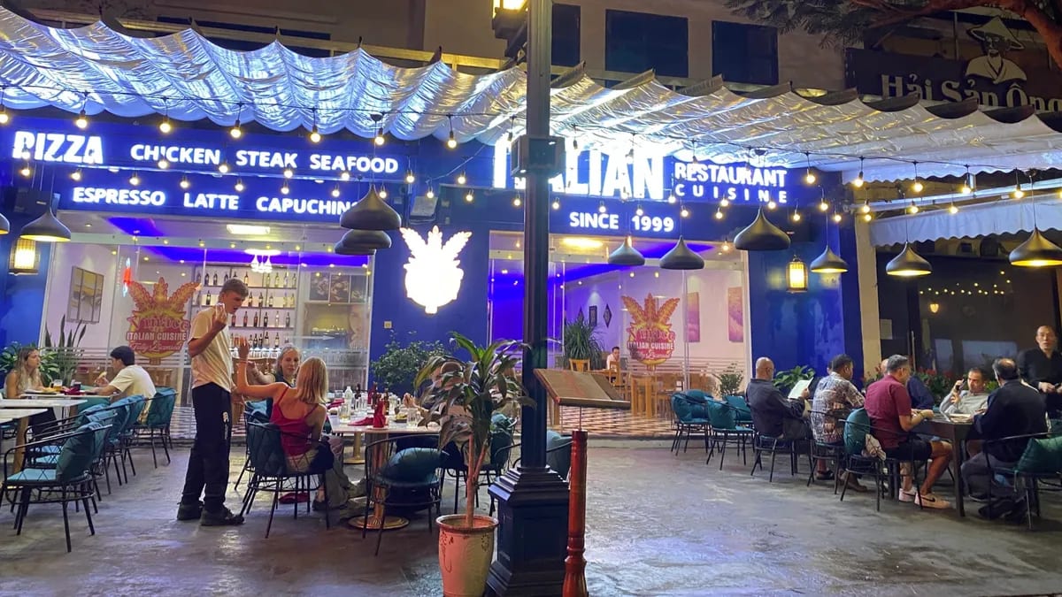 Vinace Italian Restaurant & Bar