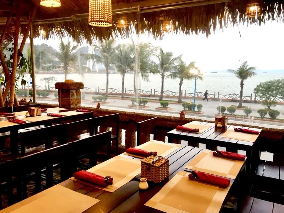 Nhà hàng Buffet Sen Á Đông