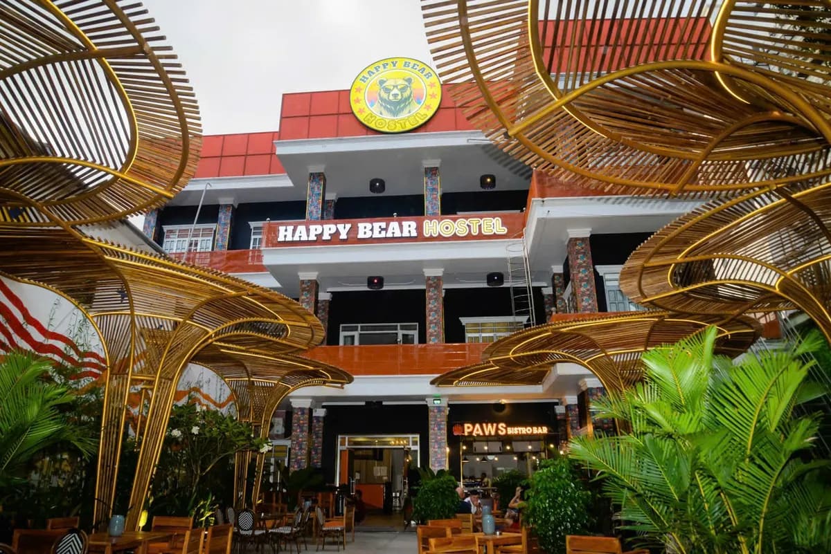 HAPPY BEAR Hostel
