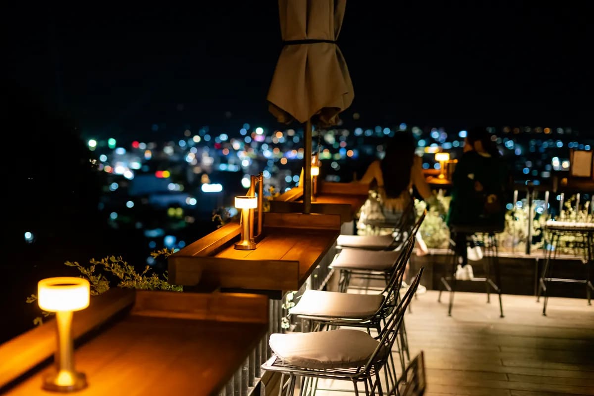 Chuồn Chuồn Bistro & Bar