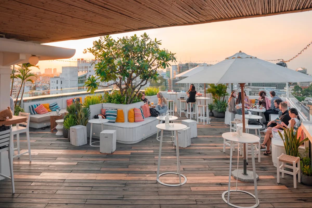 Banana Mama Rooftop Bar & Kitchen Saigon