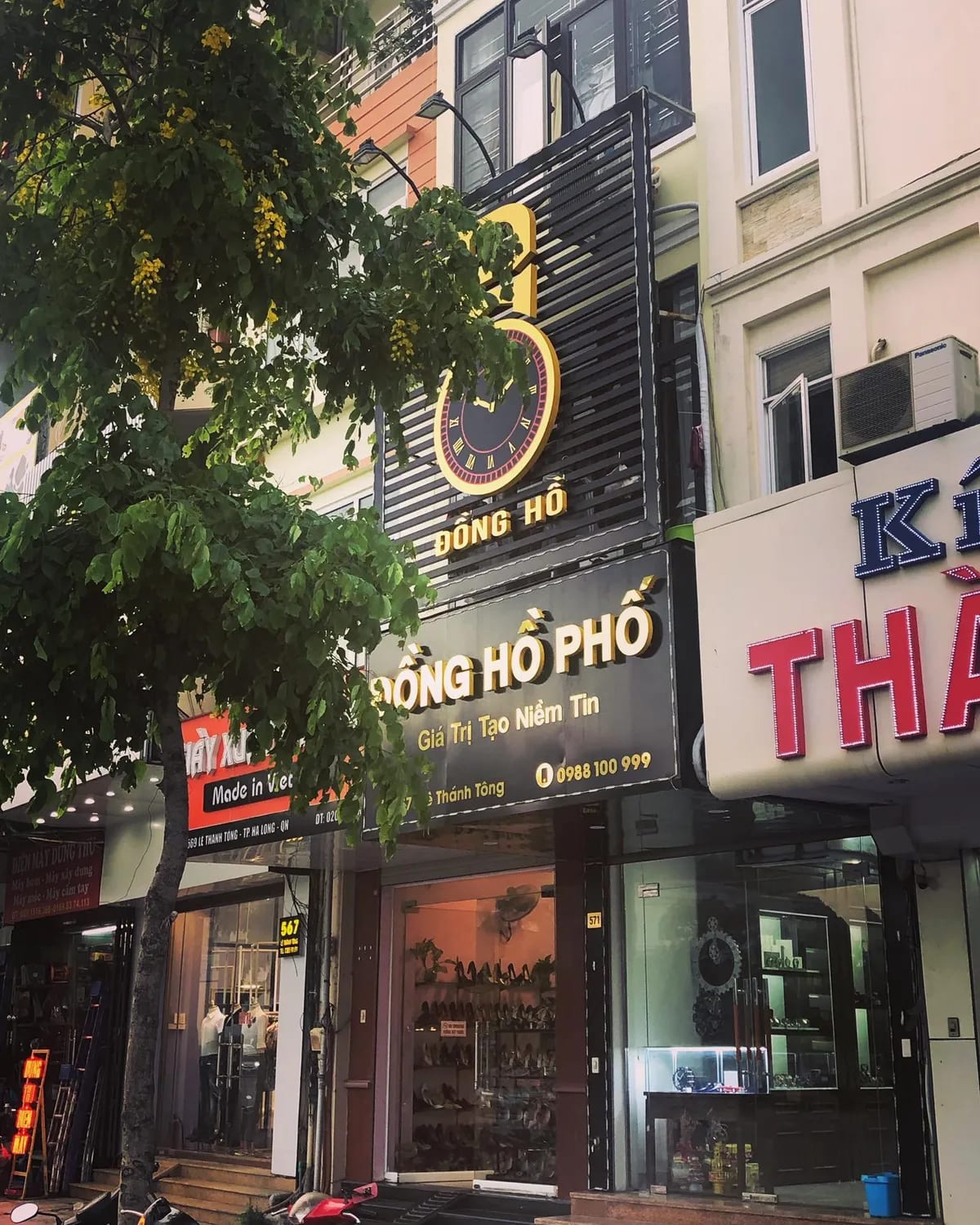 Phố Đồng Hồ Hạ Long
