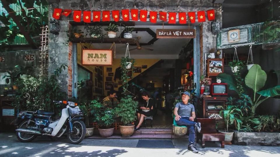 NAM house Cafe (Egg Coffee)