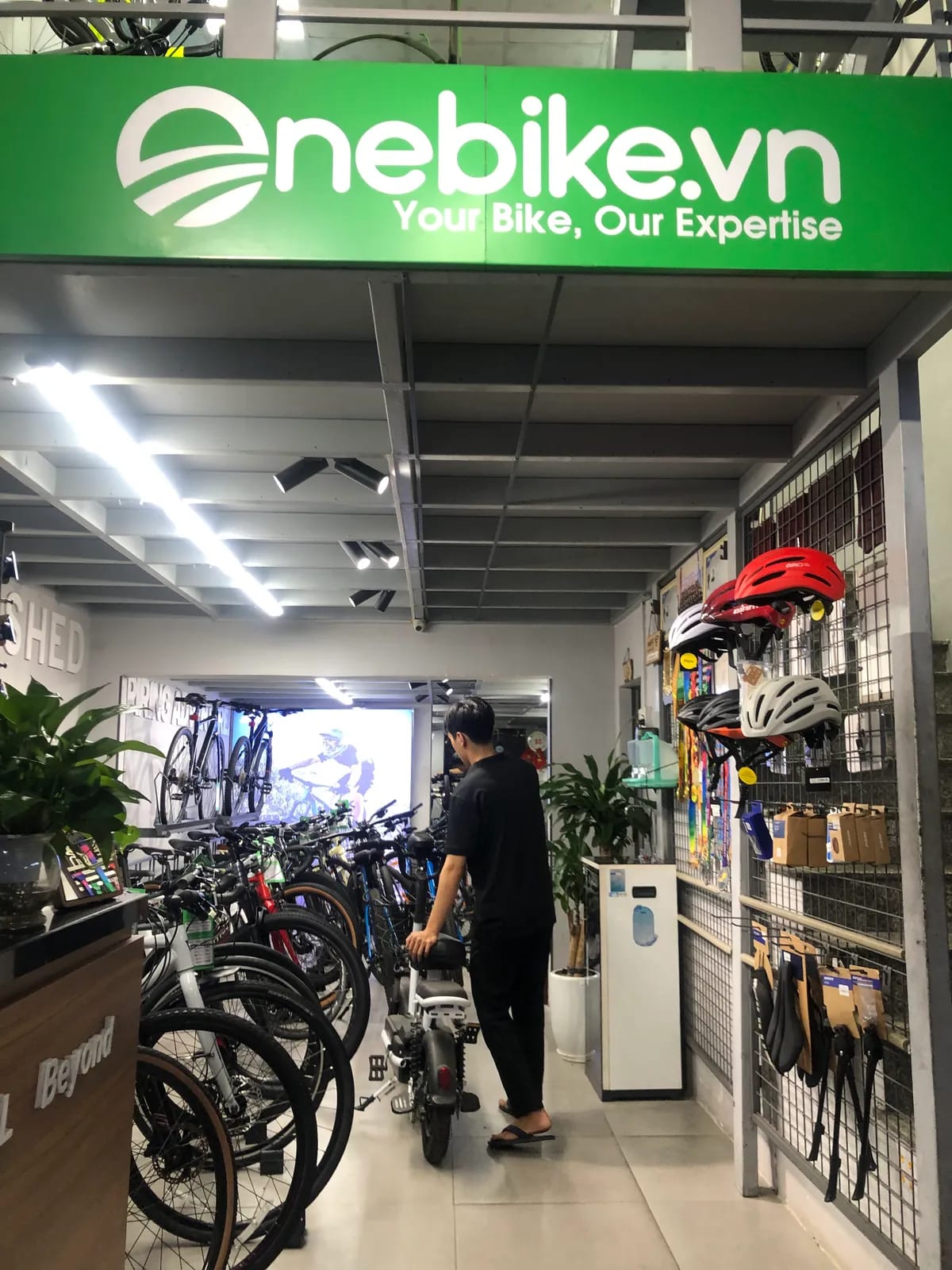 DNGBIKE - Hệ thống cửa hàng Xe đạp thể thao Đà Nẵng - Bicycle Shop