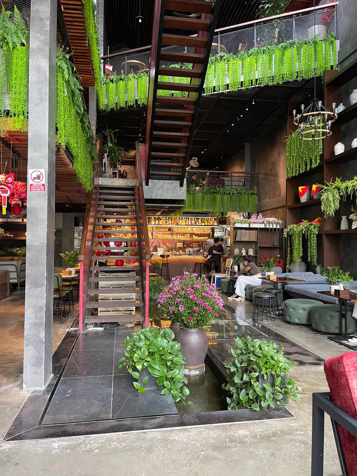 AN BISTRO & CAFE