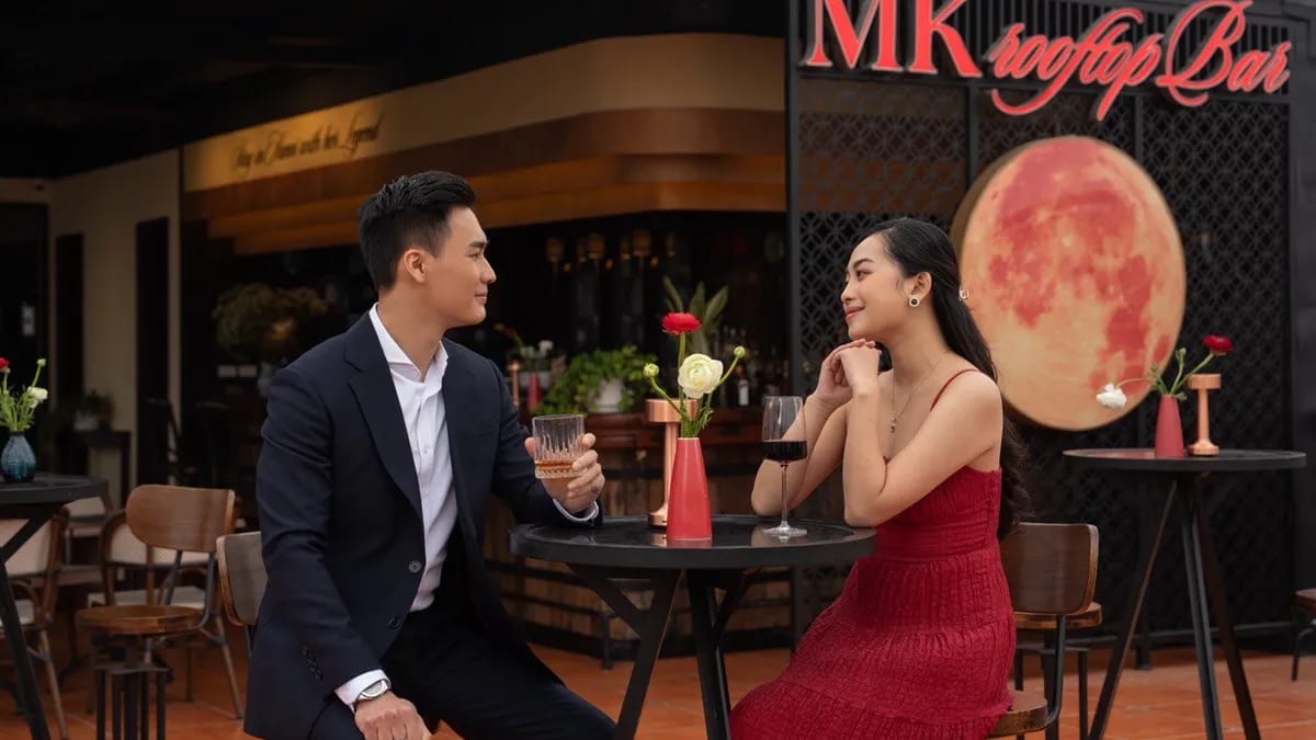 MK Rooftop Bar & Restaurant