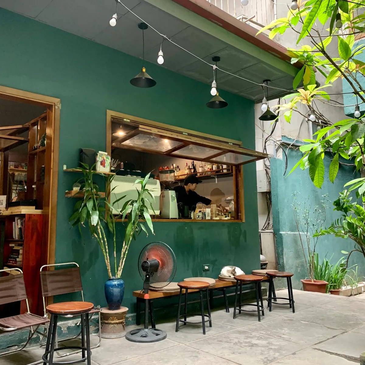 INSIDE Cafe