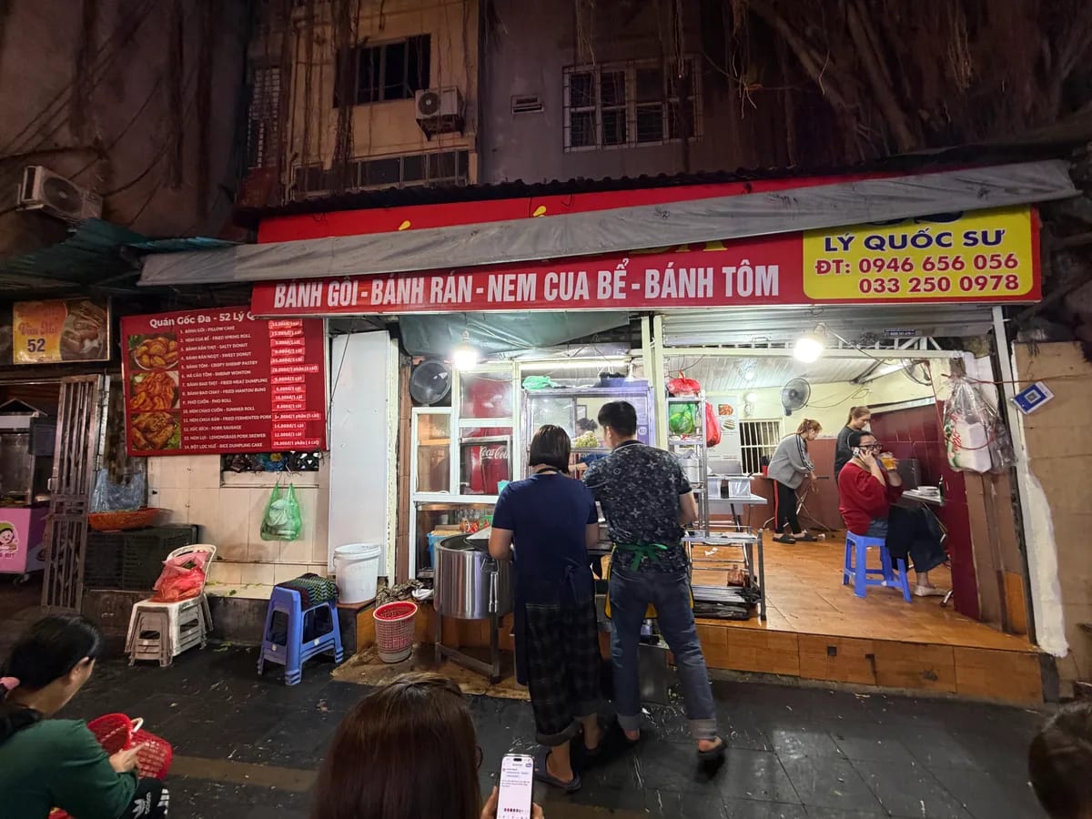 Cửa hàng bánh gối Lý Quốc Sư