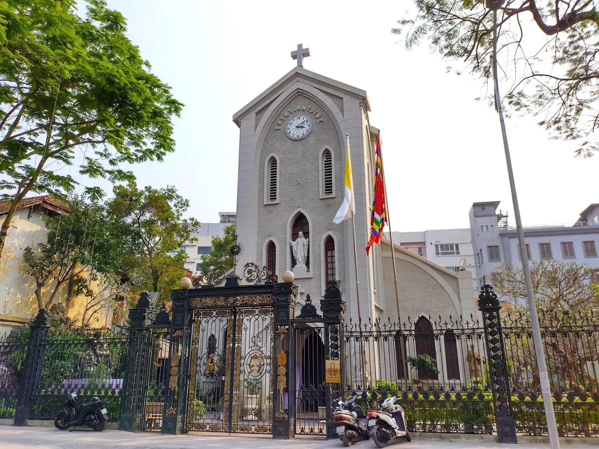 Nhà thờ Hàm Long