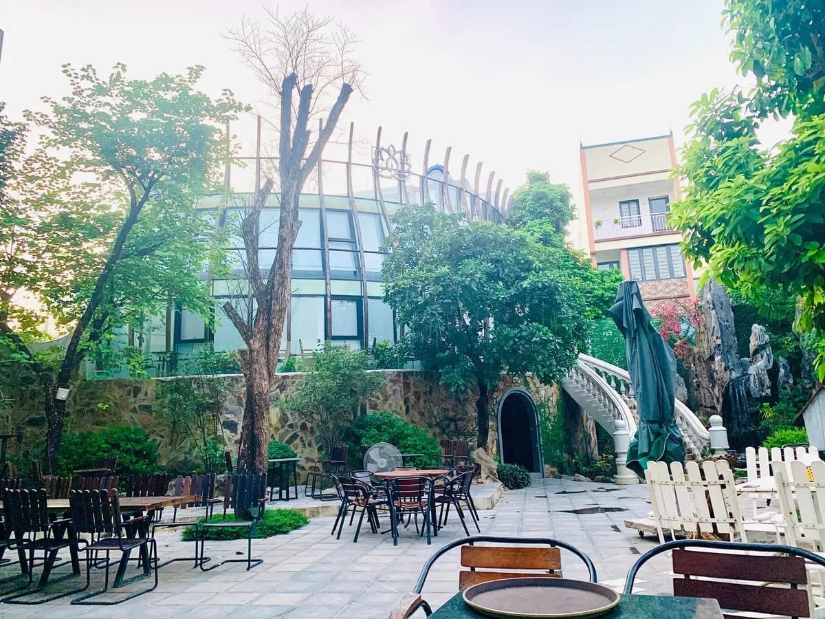 Cafe Nhân