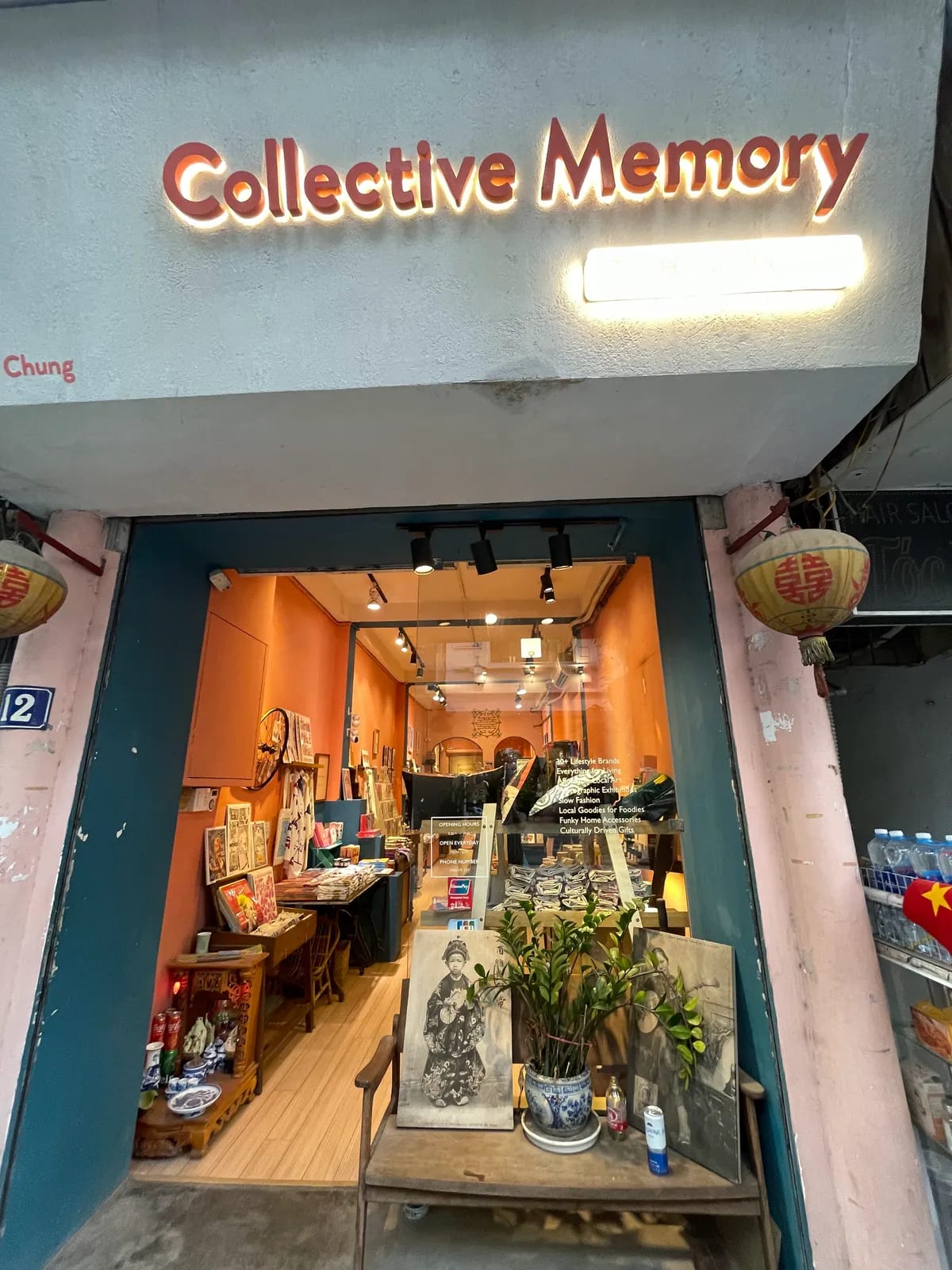 Collective Memory - The House of Curios