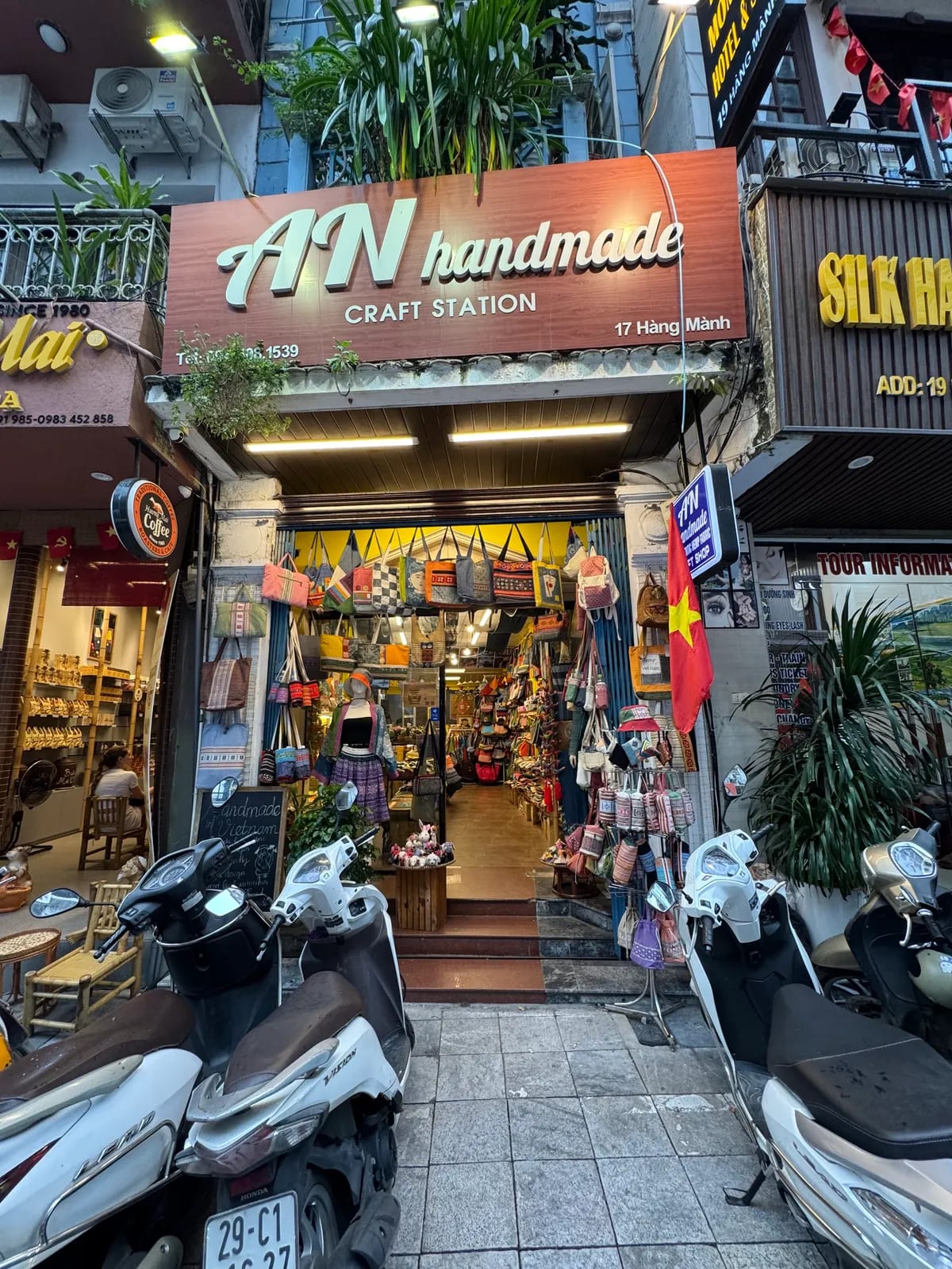 An handmade - craft station & souvenir