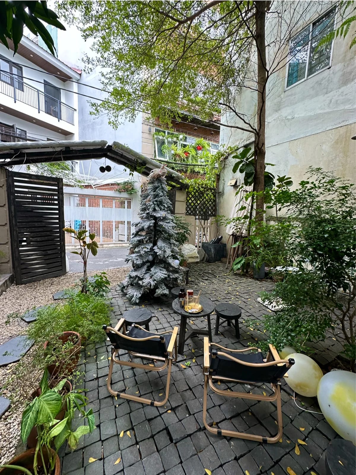 Khâu.cà phê