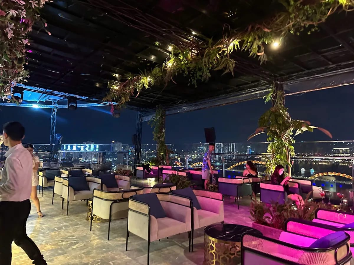 NYX Sky Lounge & Mixology