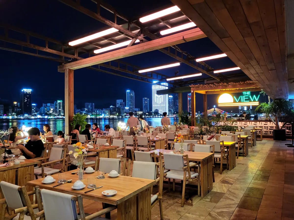 The View - Yacht Restaurant Da Nang
