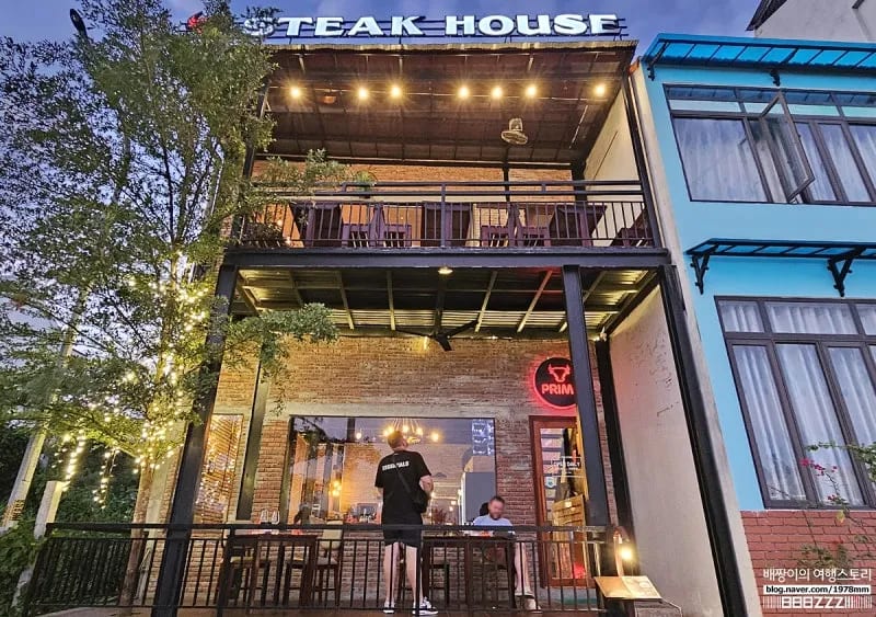 Hoi An Steakhouse Riverside