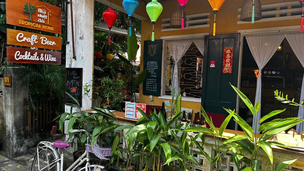 Tropical Home - Craft Beer & Cocktail Bar