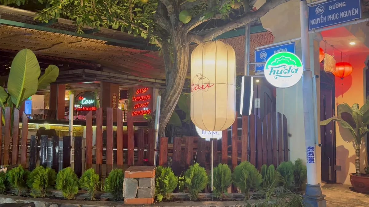 The Cau Coffee & Cocktail Bar