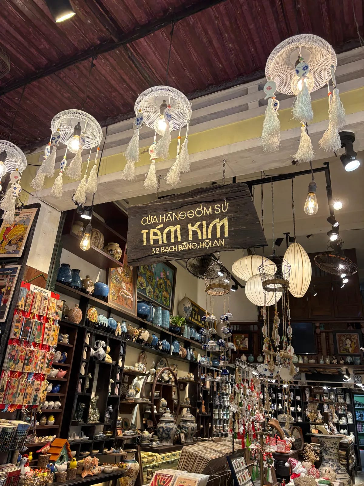 Tám Kim Arts & Crafts