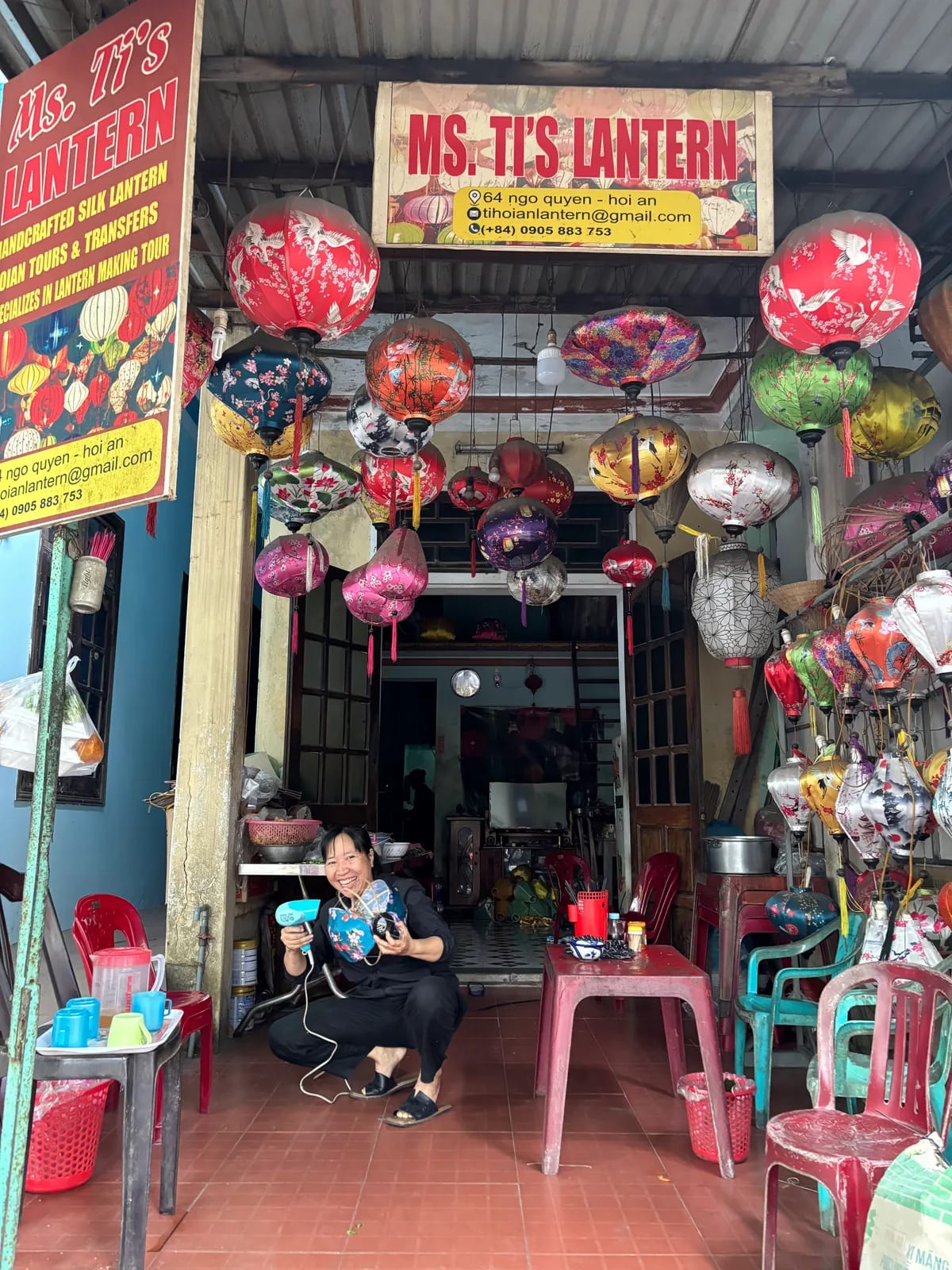 Ti's Lantern Making Class- Đèn Lồng Hội An
