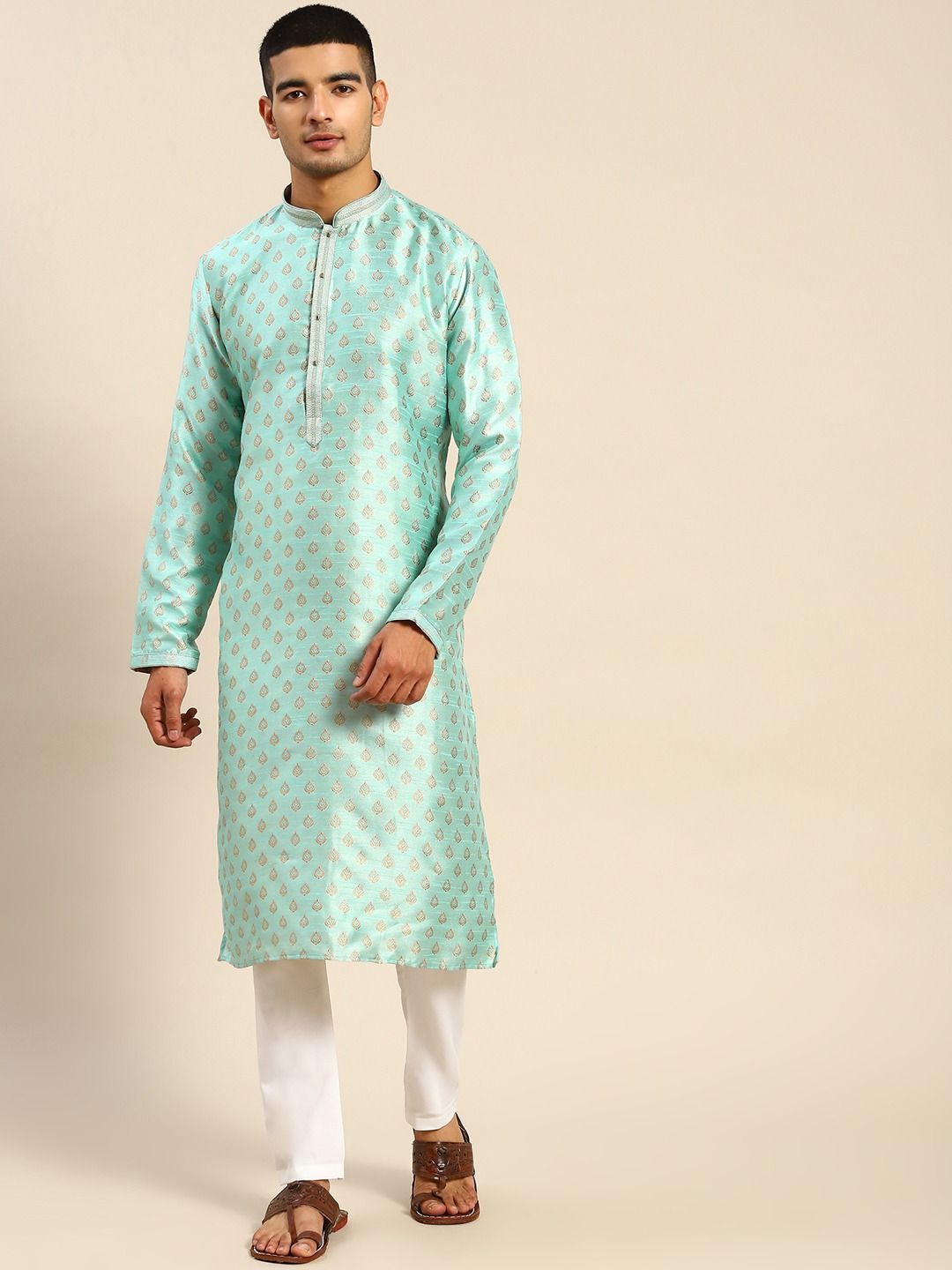 Men’s Pale Mint Green Kurta with Pintuck Detail