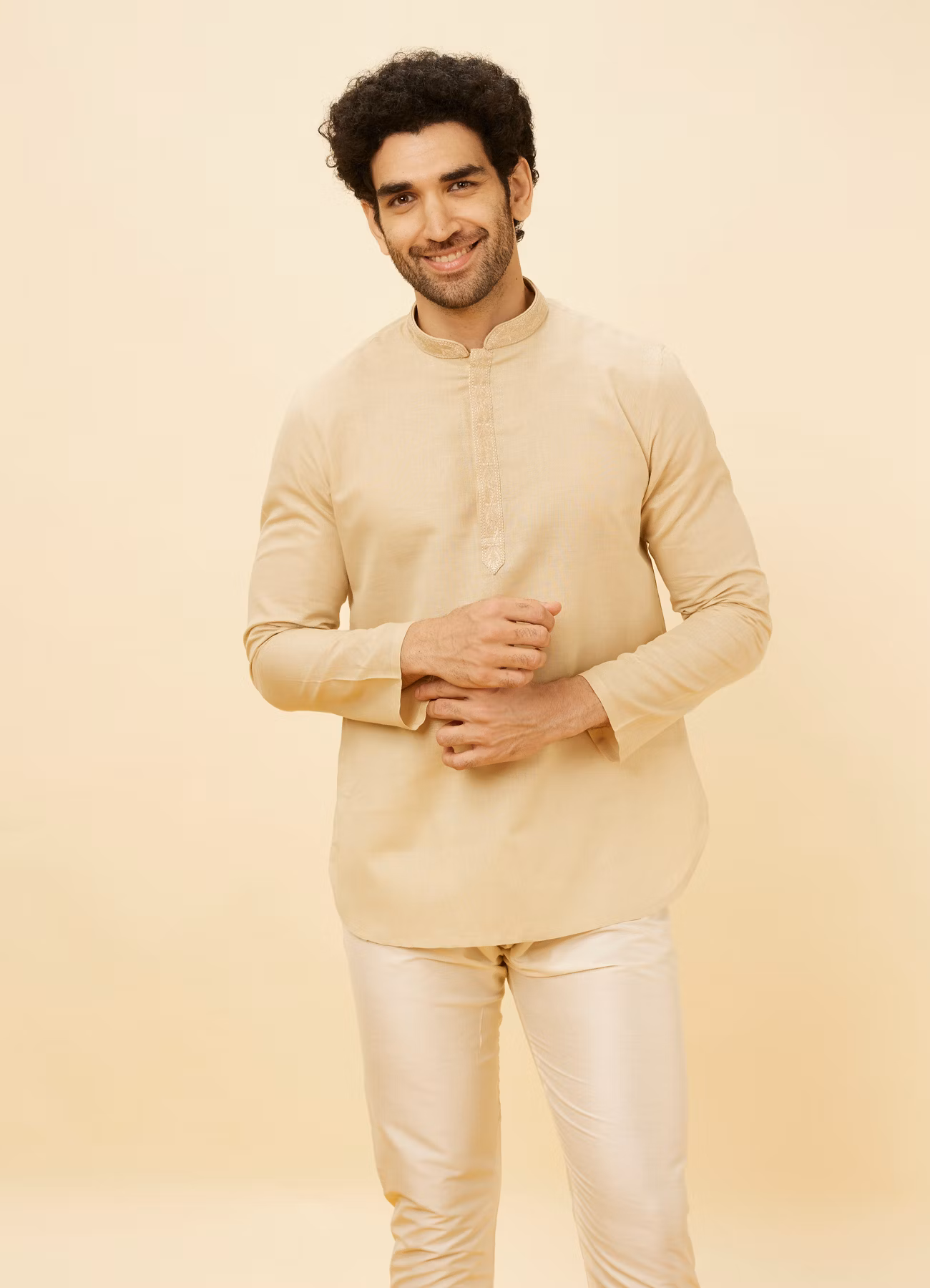 Men’s Beige Short Kurta with Contrast Placket